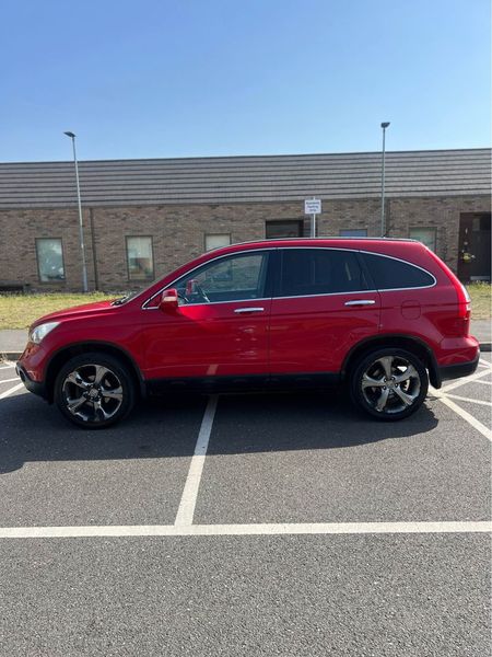 Honda CR-V • 2009 • 101,000 km 5