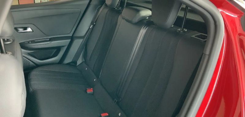 Opel Mokka • 2022 • 32,200 km 3