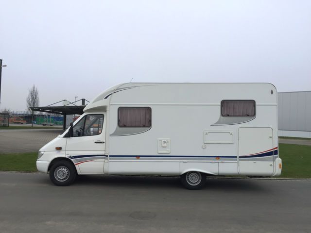 Mercedes-Benz Sprinter • 2005 • 82,000 km 2
