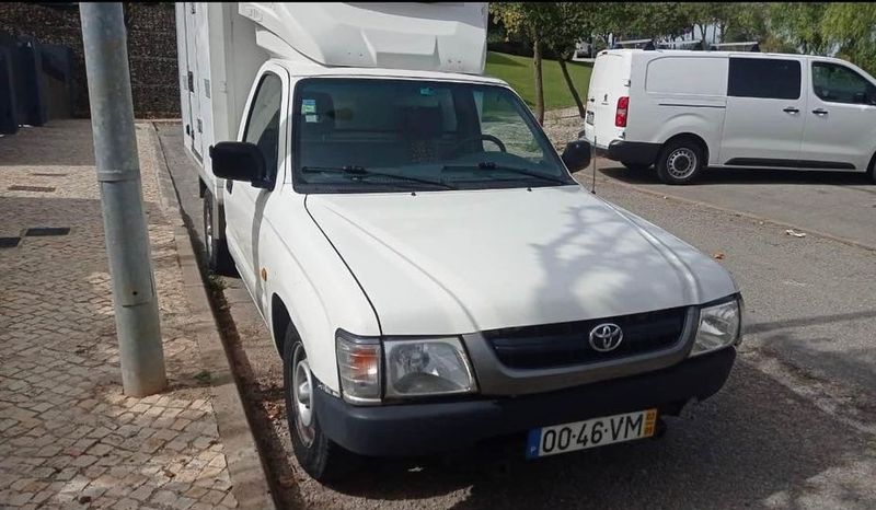 Toyota Hilux • 2003 • 360,000 km 2