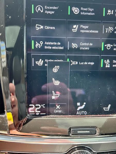 Volvo V90 • 2021 • 120,000 km 9