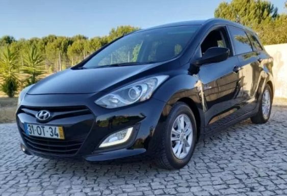 Hyundai i30 • 2014 • 121,000 km 3