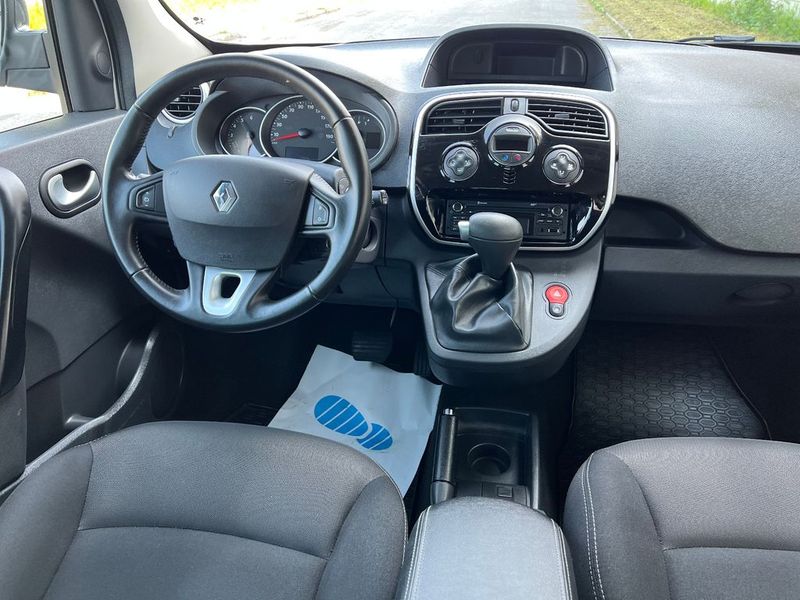 Renault Kangoo • 2018 • 57,000 km 5