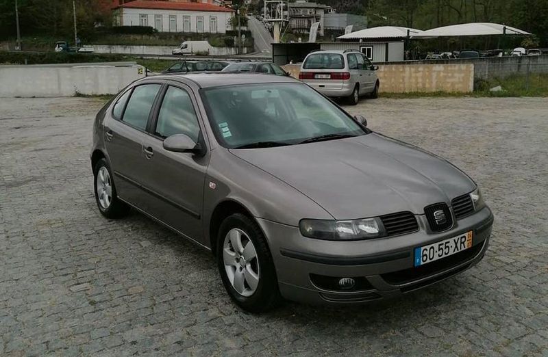 Seat Leon • 2004 • 199,999 km 1