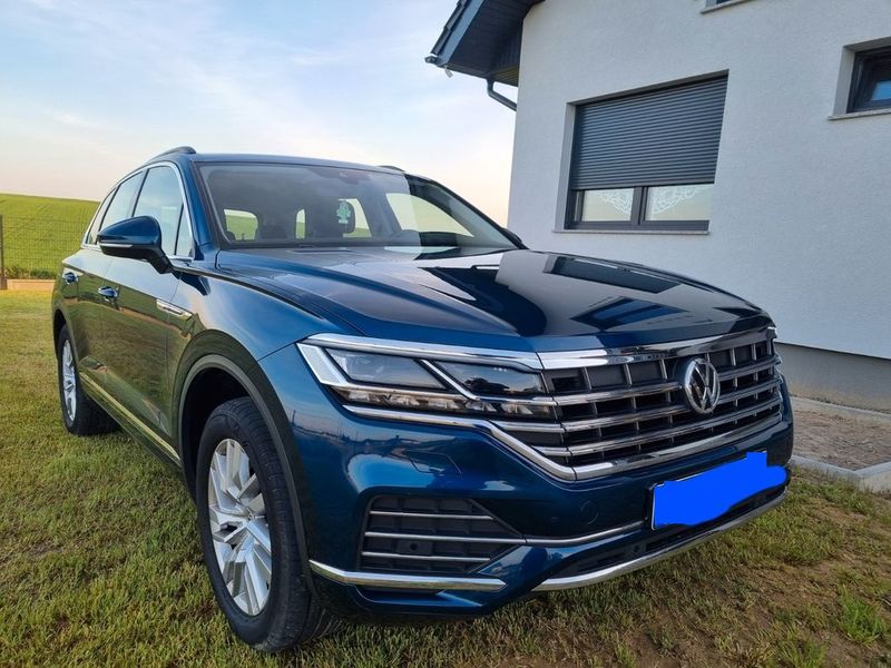 Volkswagen Touareg • 2019 • 92,586 km 2