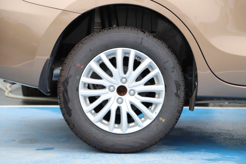 Suzuki Swift Dzire • 2022 • 0 km 12