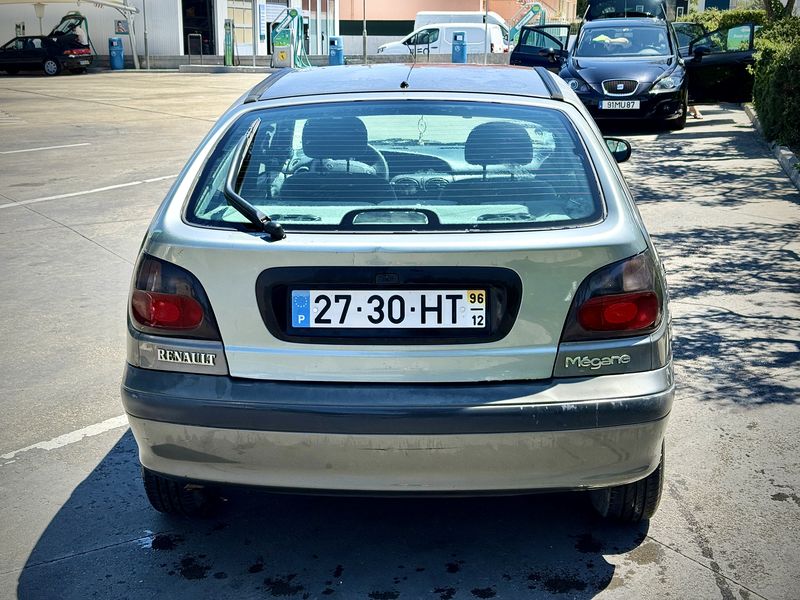 Renault Mégane • 1996 • 113,088 km 5
