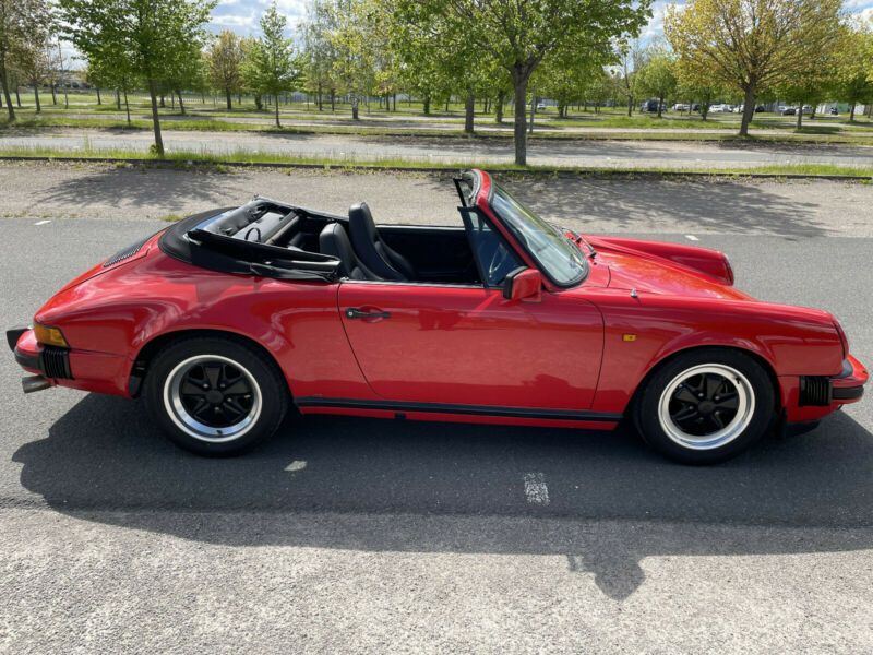 Porsche 911 Carrera • 1984 • 63,827 km 6