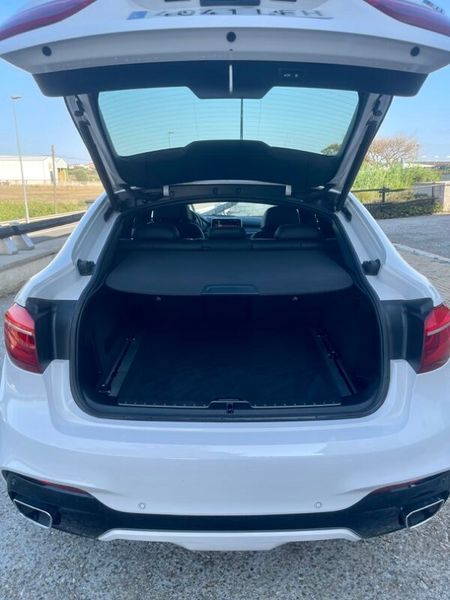 BMW X6 • 2015 • 106,000 km 9