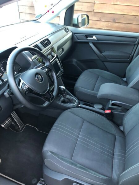 Volkswagen Caddy • 2018 • 53,990 km 7