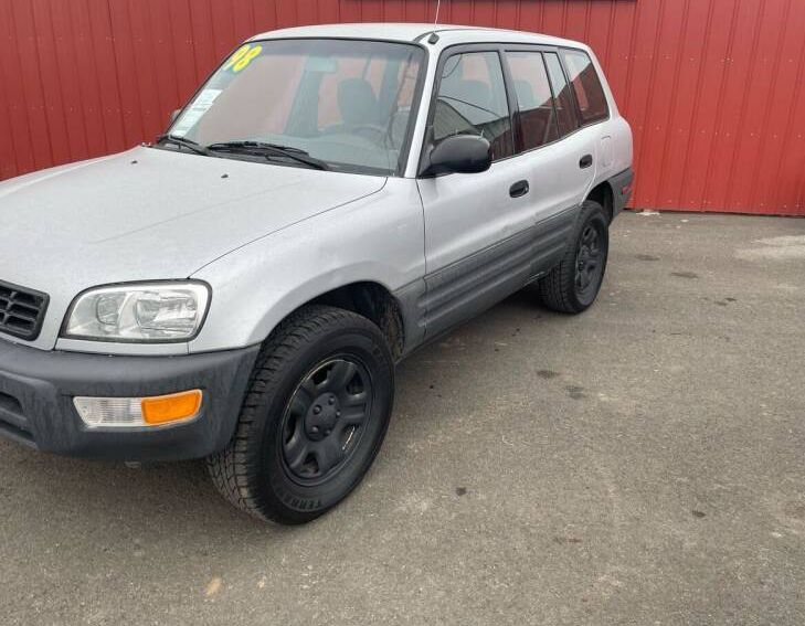 Toyota RAV4 • 2005 • 50,000 km 1