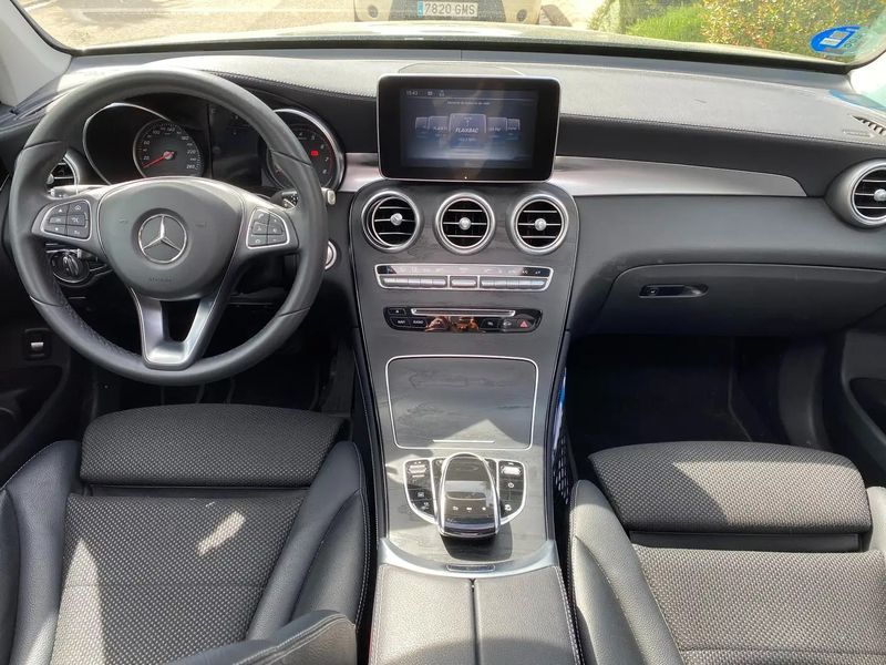 Mercedes-Benz GLC-Class • 2017 • 10,750 km 3