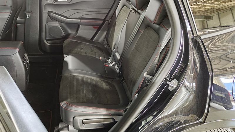 Ford Kuga • 2023 • 15,372 km 12