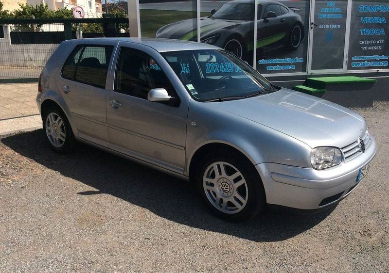 Volkswagen Golf • 2003 • 179,999 km 3