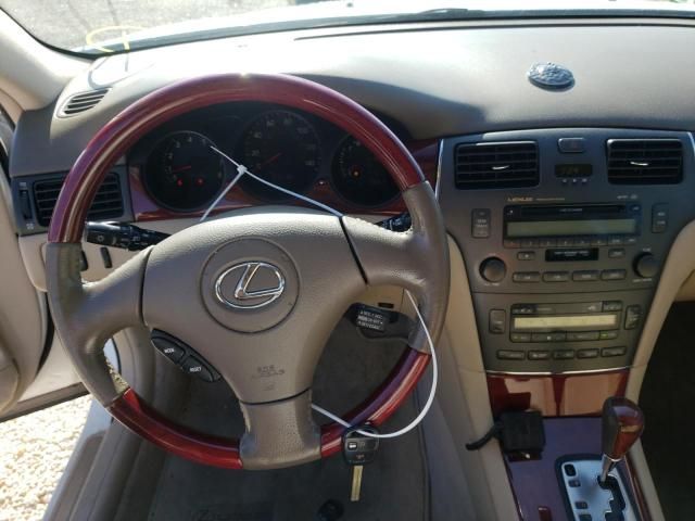 Lexus ES • 2003 • 100 km 6
