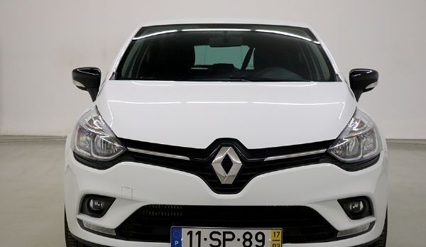 Renault Clio • 2017 • 12,859 km 1