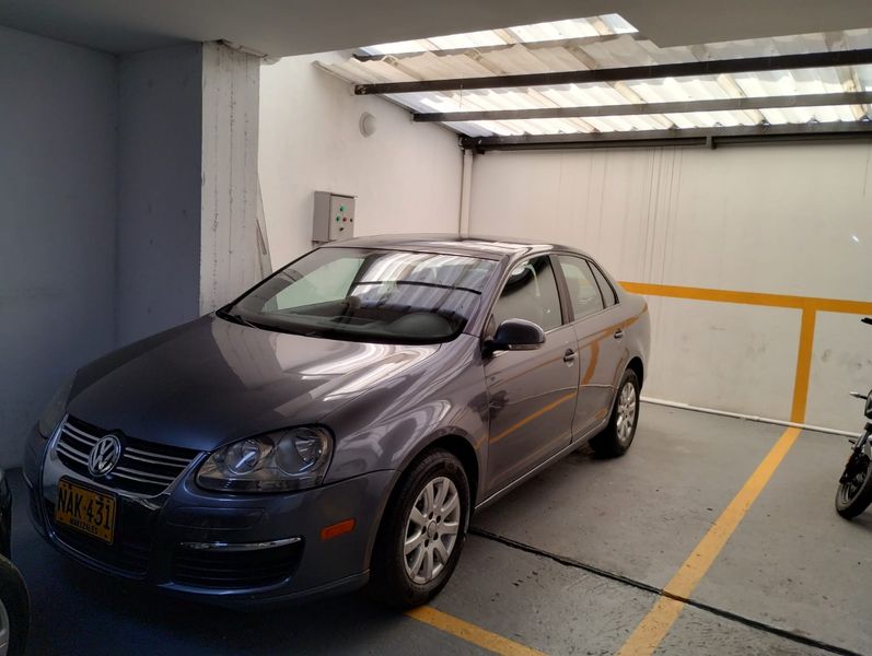 Volkswagen Bora • 2006 • 212,000 km 3