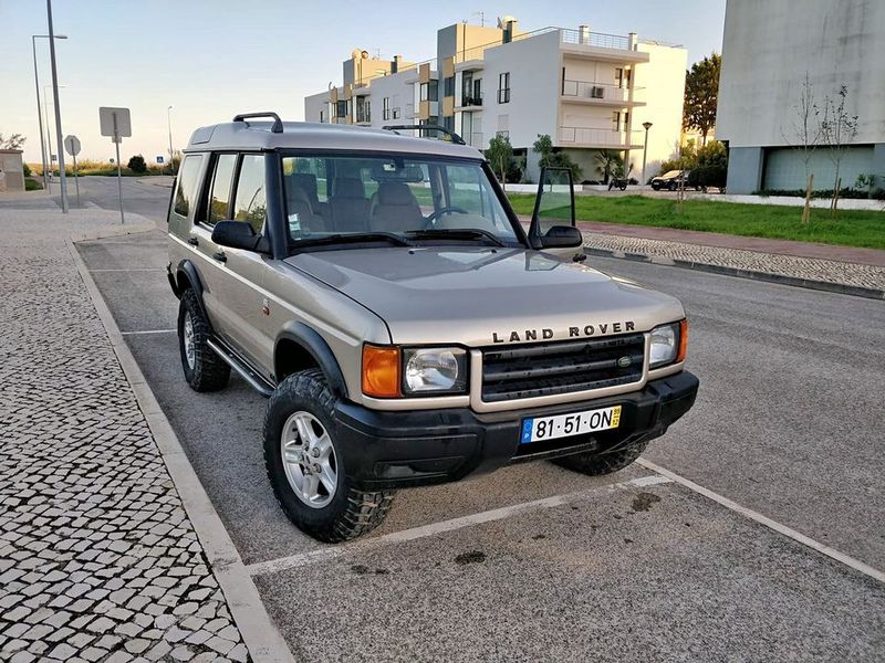 Land Rover Discovery • 1999 • 146,000 km 1