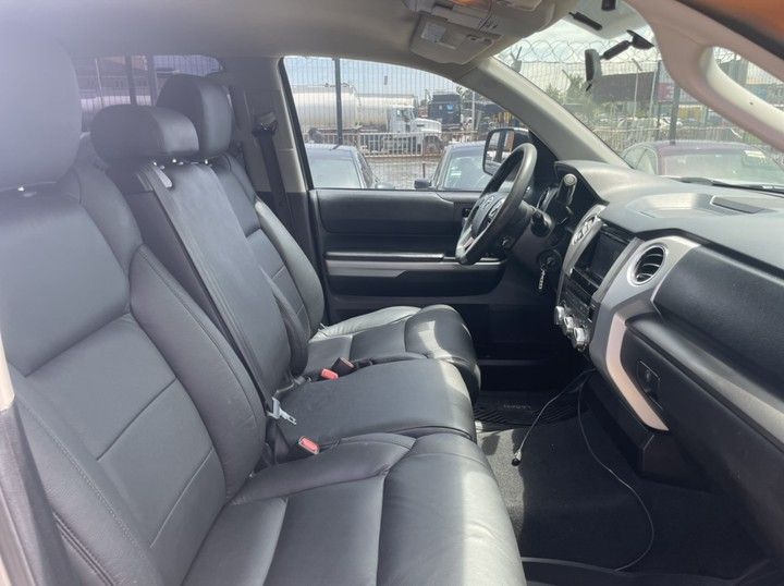 Toyota Tundra • 2016 • 65 km 2