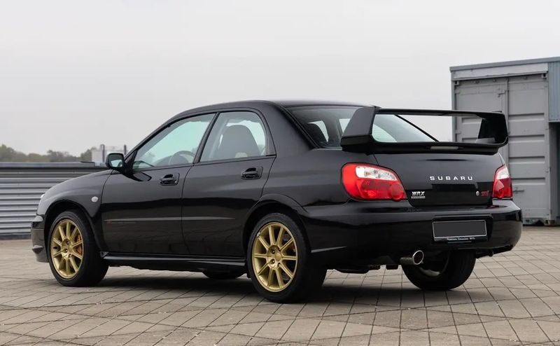 Subaru Impreza • 2005 • 63,000 km 10
