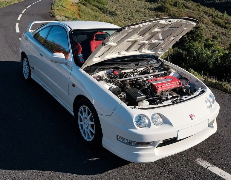 Honda Integra • 1999 • 76,000 km 2