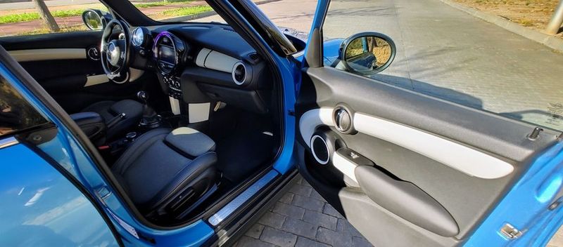 MINI Cooper S • 2015 • 180,000 km 4