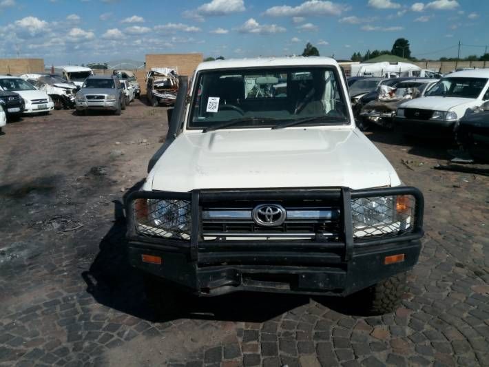Toyota Land Cruiser • 2013 • 130,666 km 5