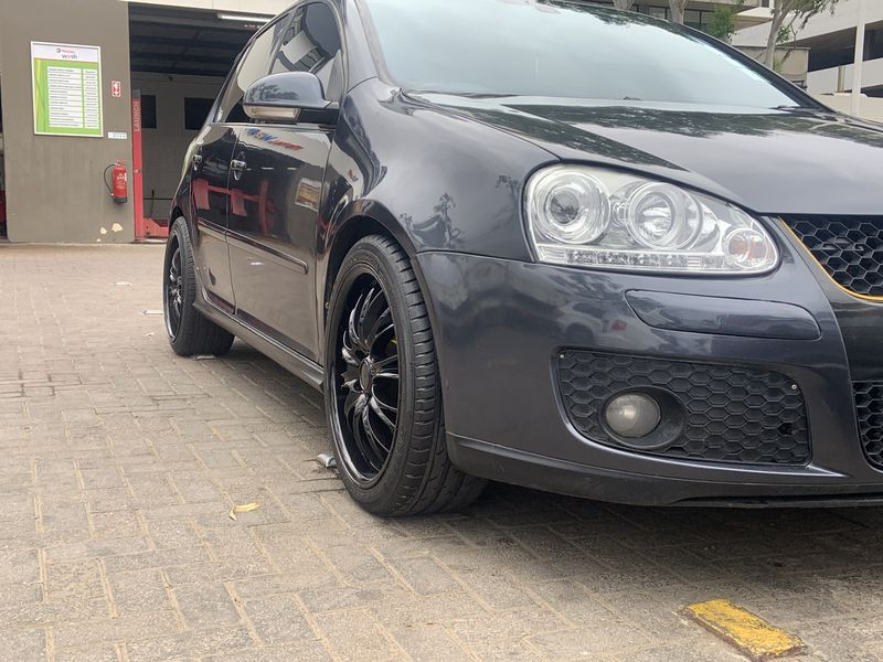 Volkswagen Golf GTI • 2006 • 150,000 km 11