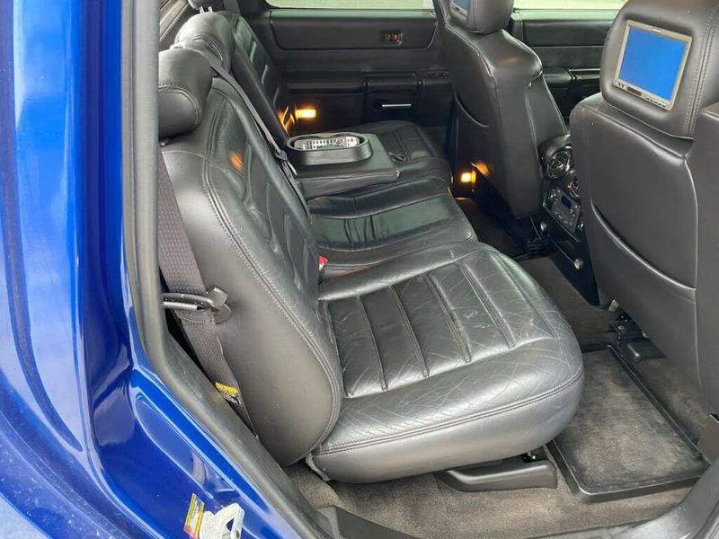 Hummer H2 SUT • 2006 • 120,545 km 4