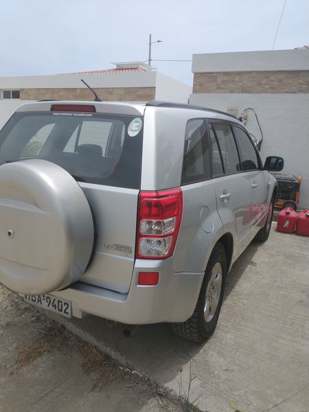 Suzuki Grand Vitara SZ • 2014 • 112,000 km 2