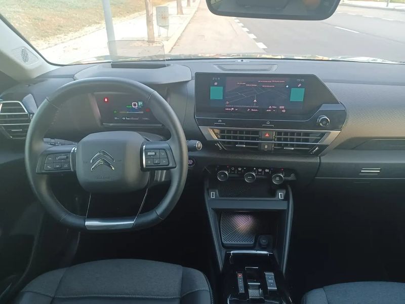 Citroën C4 • 2022 • 15,000 km 5