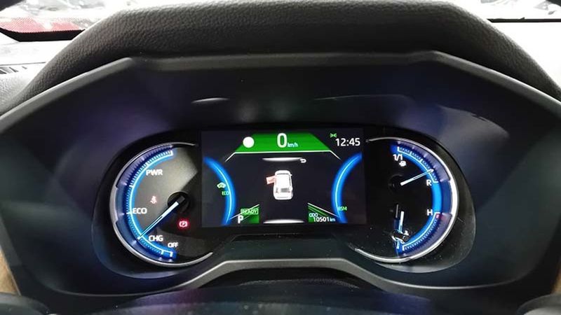 Toyota RAV4 Hybrid • 2020 • 10,501 km 25
