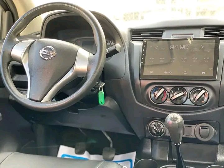 Nissan Frontier • 2017 • 50,000 km 2