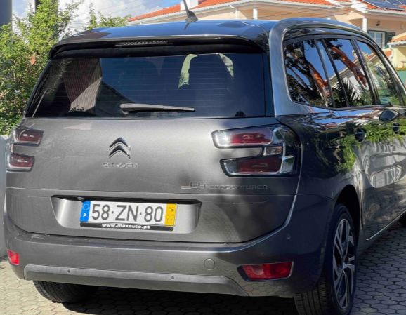 Citroën C4 • 2019 • 50,120 km 3