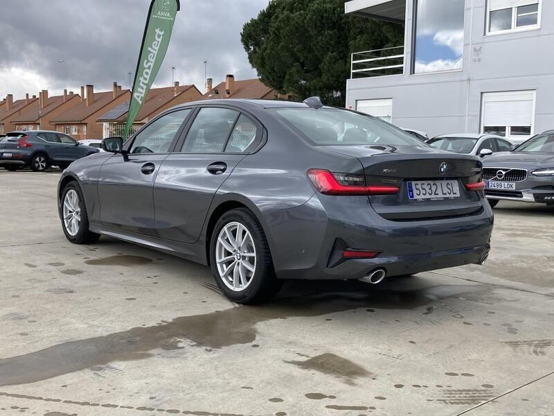 BMW 3 Series • 2021 • 81,000 km 2