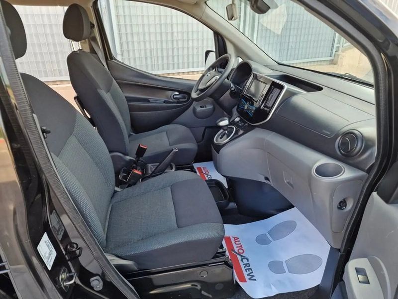 Nissan NV200 • 2018 • 149,000 km 8