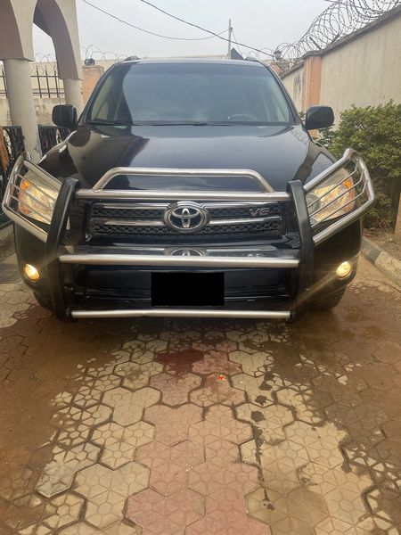 Toyota RAV4 • 2007 • 81,444 km 5