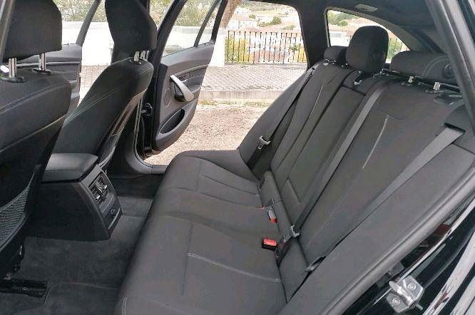 BMW 3 Series • 2015 • 333,000 km 4