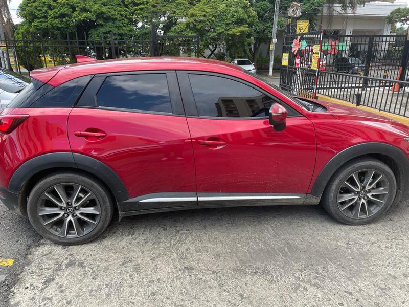 Mazda CX-3 • 2017 • 69,000 km 2
