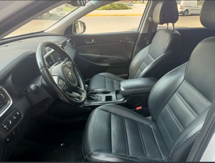 Kia Sorento • 2016 • 130,000 km 8