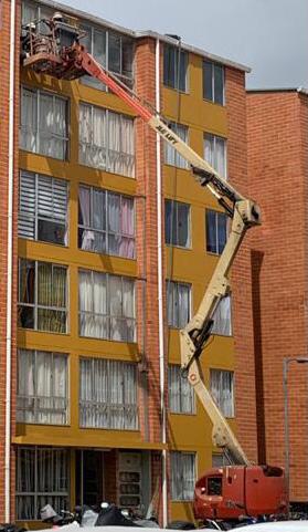 Volvo 240 • 2000 • 1 km 2