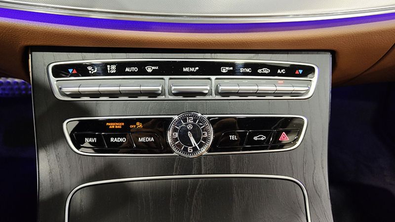 Mercedes-Benz E Coupé • 2017 • 77,725 km 16