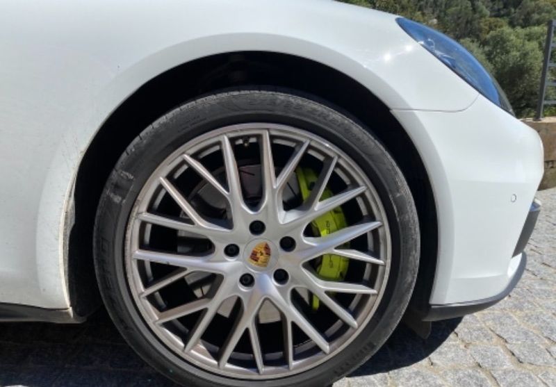 Porsche Panamera • 2018 • 25,000 km 5