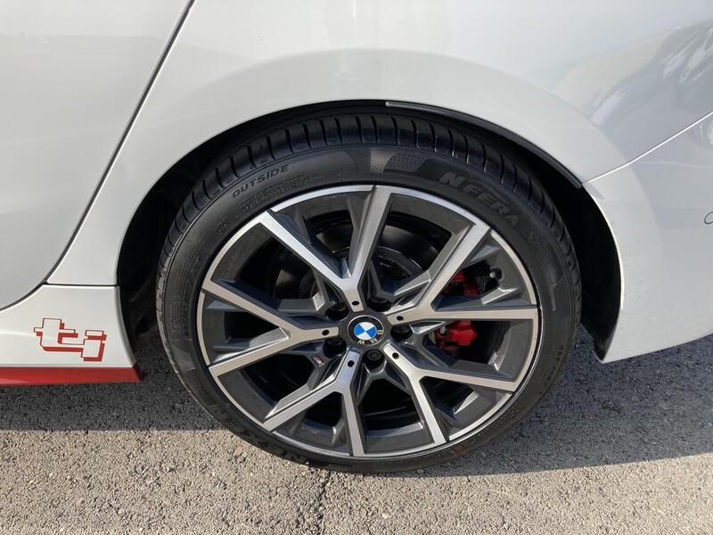 BMW 1 Series • 2021 • 97,297 km 15