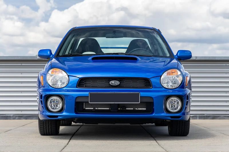 Subaru Impreza • 2002 • 74,000 km 5