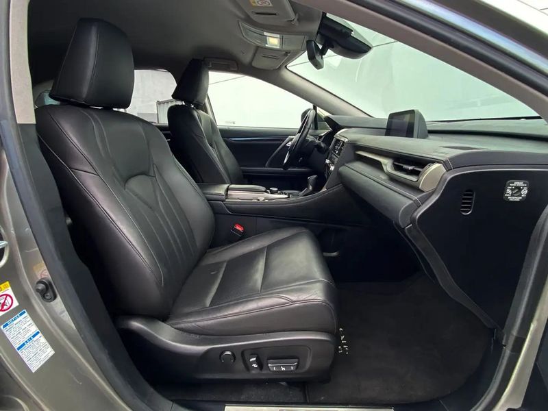 Lexus RX 450h • 2017 • 95,275 km 10