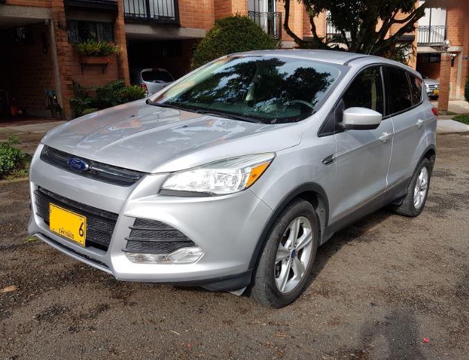 Ford Escape • 2013 • 107,000 km 4