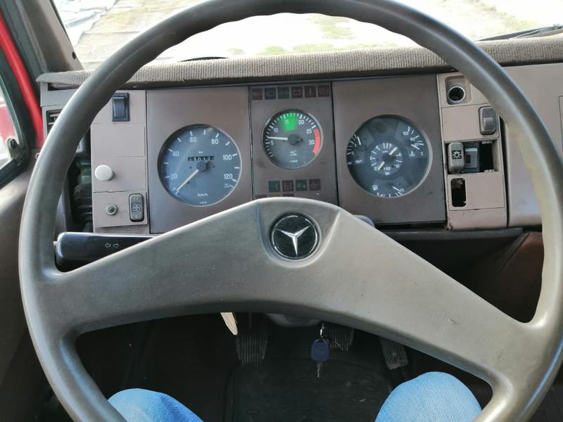 Mercedes-Benz 124 • 1994 • 1 km 2