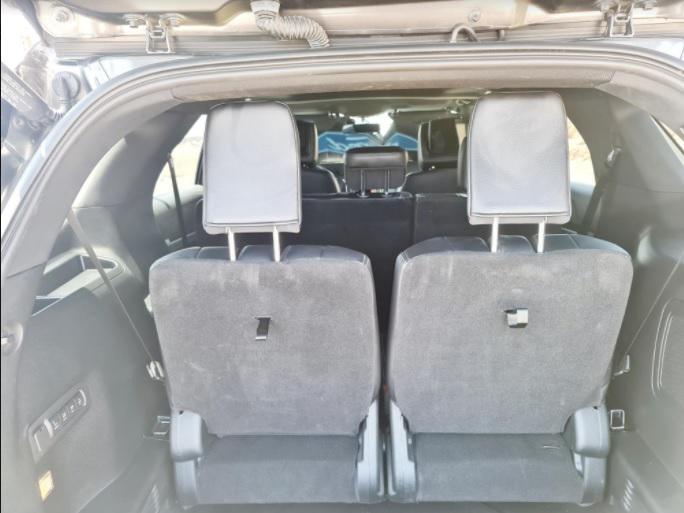 Ford Explorer • 2019 • 21,000 km 3