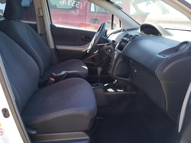 Toyota Yaris • 2009 • 33 km 6